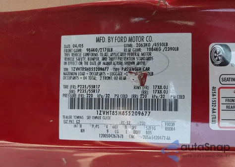 2005 Ford Mustang Gt/Gt Deluxe from USA, damaged, VIN 1ZVHT85H855209677